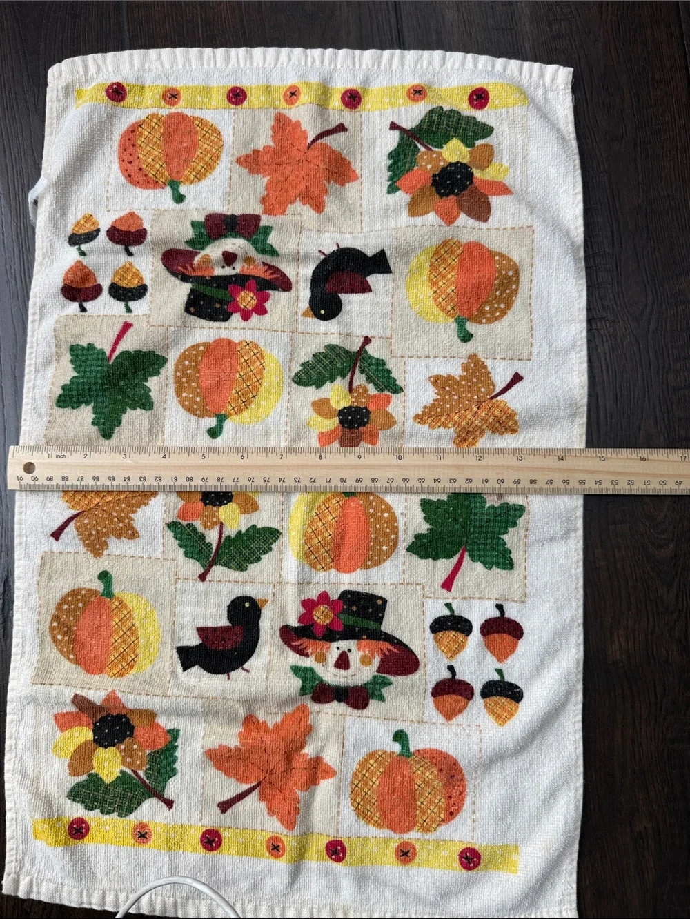 VTG Autumn Patchwork Harvest Printed Kitchen Towel - Fall Decor 14x23